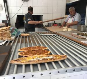 Malatyalilar Pide Ve Lahmacun Salonu Besyuzevler Istanbul Zomato